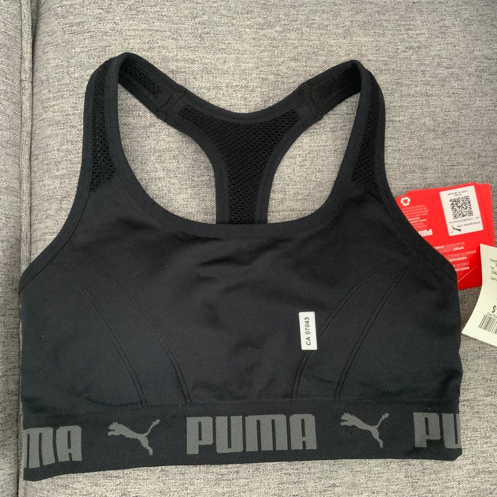 Brand New with Tags Puma Black Sports Bra Sz Small